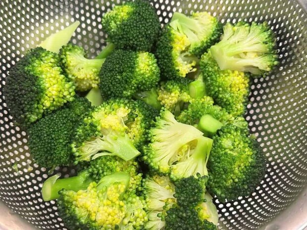 冷水にとり、水気をしっかり切る 青髪のテツ