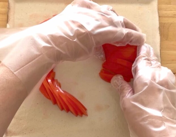 ハートのトマトサラダ