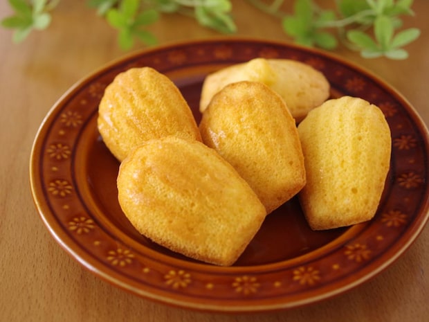 ホットケーキミックスで♪焼き時間8分で作れる「超簡単マドレーヌ」