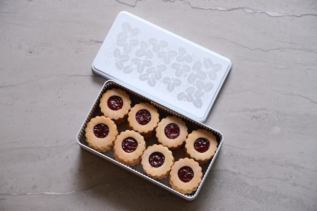 akasand 【クッキー缶】/いちご大福と茶菓のお店 あか