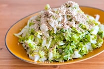 ポリ袋でパパッと作れる！箸が止まらん！「白菜とツナのごま塩和え」レシピ