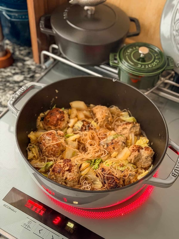 白菜と肉団子の煮込み