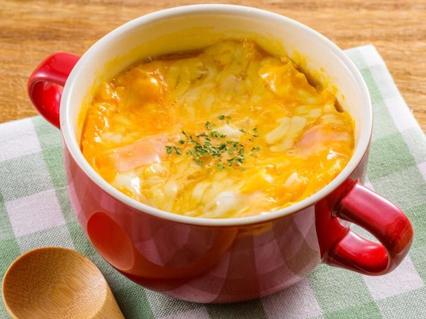 「とろ～り卵のマグカップオムライス」レシピ