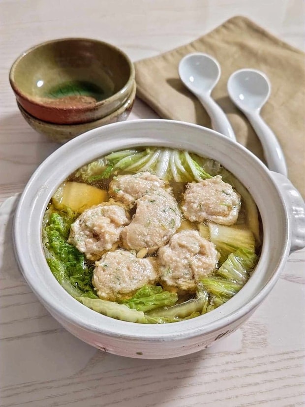 ふわふわ鶏団子鍋