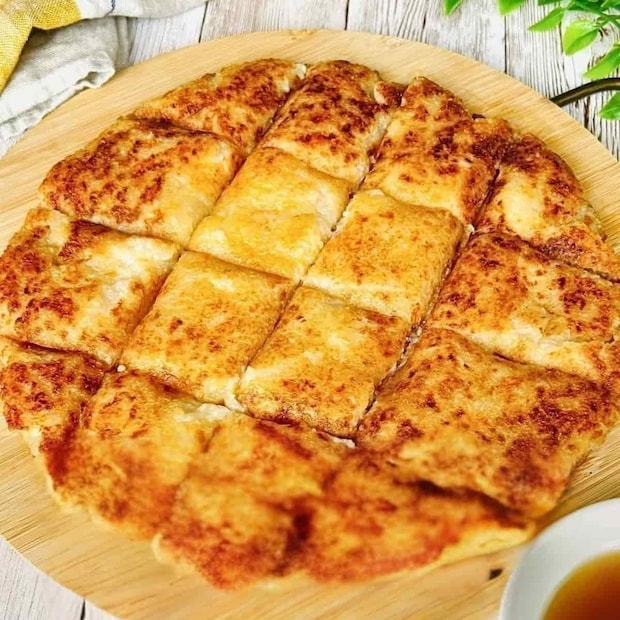 もっちりシャキシャキ食感にやみつき!「れんこん餅」レシピ3選