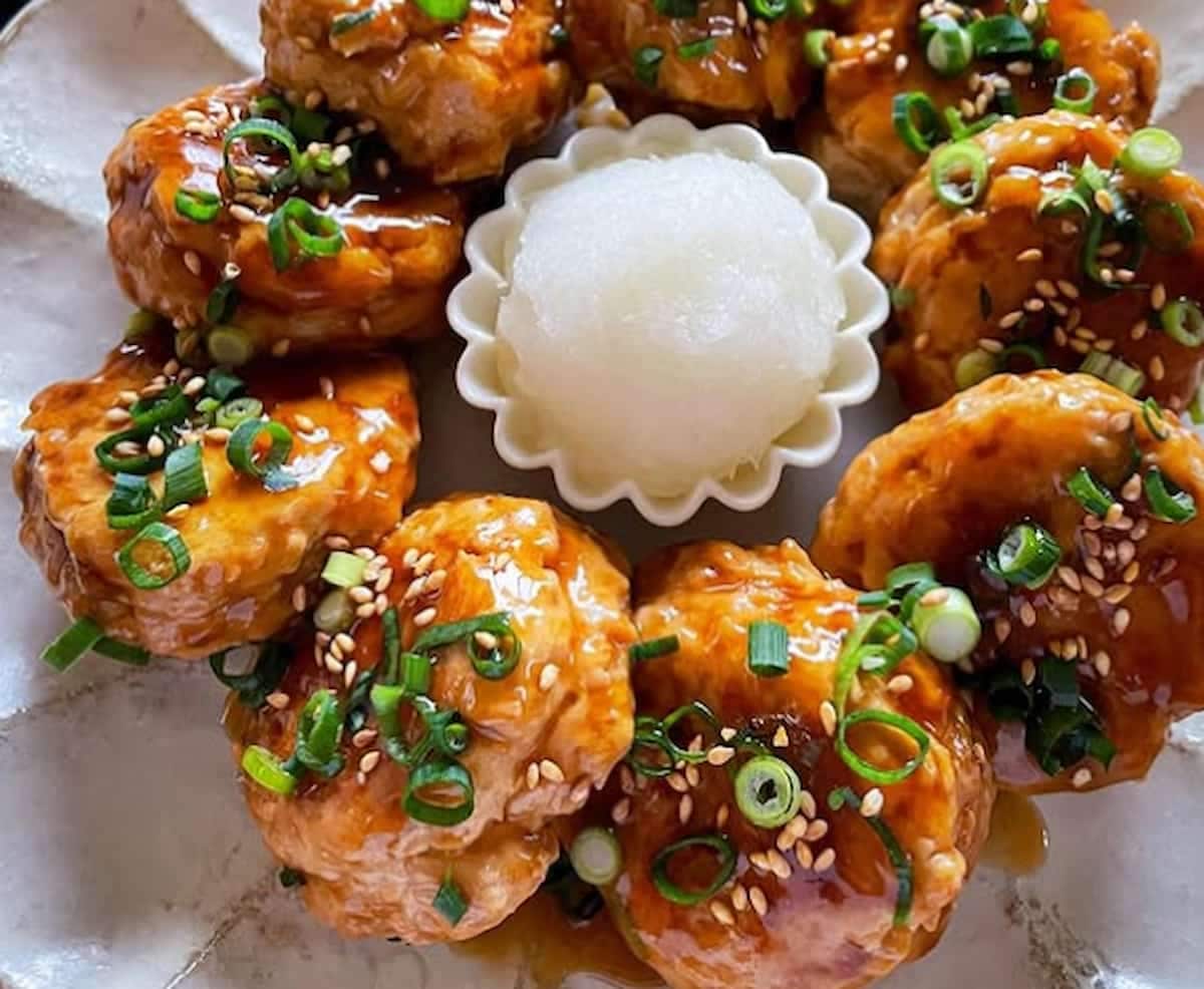 節約でも大満足！かさ増し「鶏つくね」レシピ3選 | ママテナ