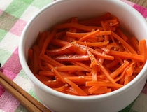 “食べる美容液”を抱えて食べよう！「にんじん×ごま油」レシピ