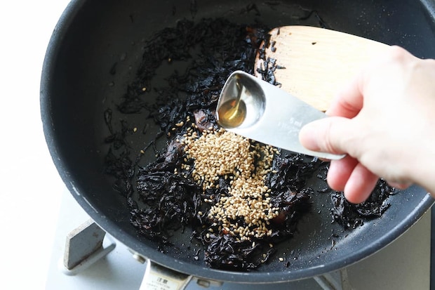 梅ひじきふりかけ