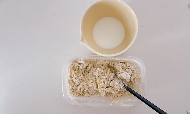 いちごミルクちぎりパン生地作り