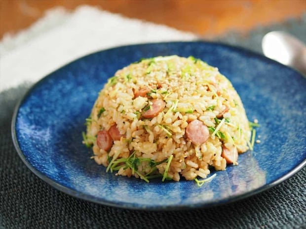 筋肉料理人さん 豆苗チャーハン