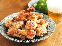 1kgを一気に調理！コスパ最強「手羽元のガーリック塩焼き」レシピ