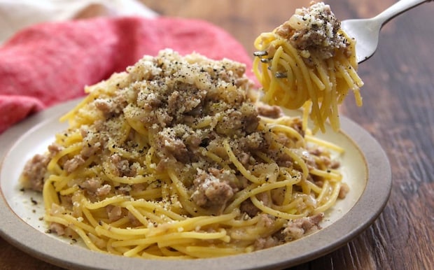 ランチにもおすすめ!あま~い脂がおいしい「豚ひき肉のパスタ」