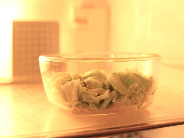 「春キャベツとワカメのナムル」レシピ