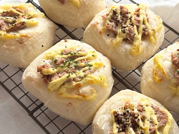 成形は“切るだけ”！気軽に焼ける「切りっぱなしパン」レシピ7選