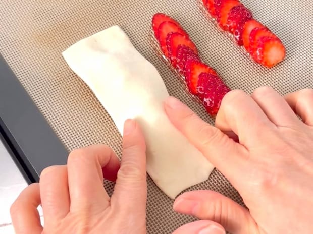 至福のいちごパイ