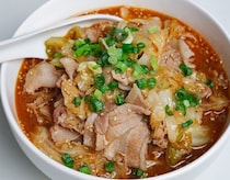 あと引くおいしさ！「ピリ辛豚キャベツ」でご飯がすすむ♪