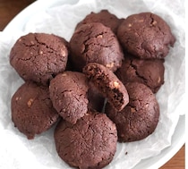 型は必要なし！ざくざく食感の「簡単ココアクッキー」