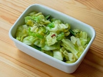 作り置きに便利！スガさんの「キャベツの浅漬け」