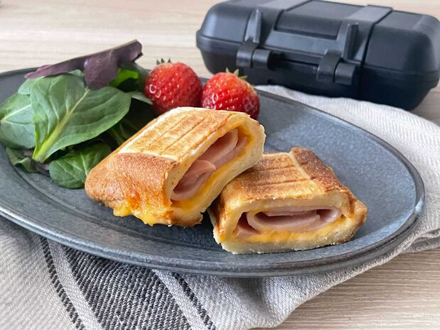 「COPAN レンジグリル ホットサンドメーカー」で作ったホットサンドの断面