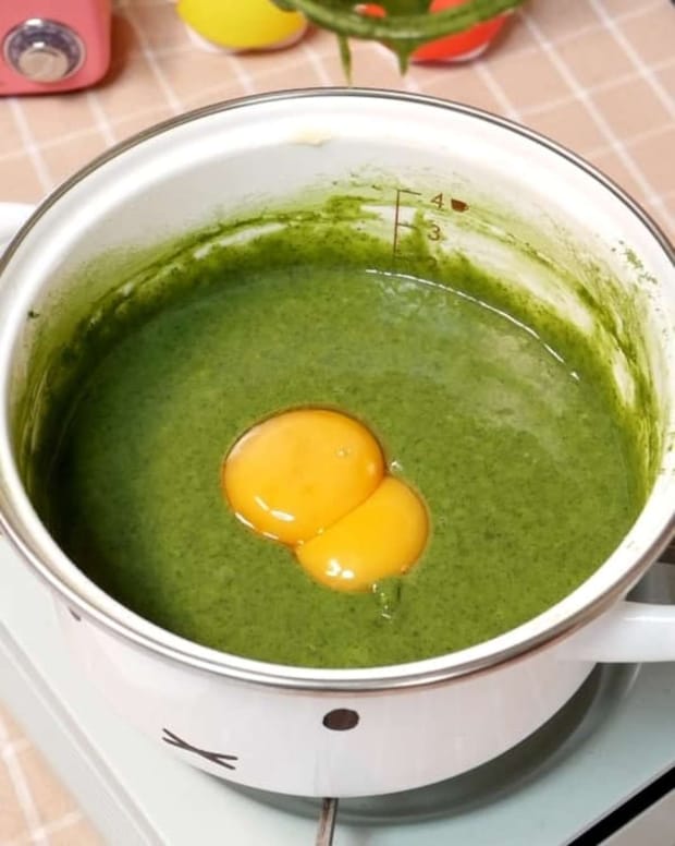 「いちごと抹茶チョコレートのスクエアケーキ」レシピ