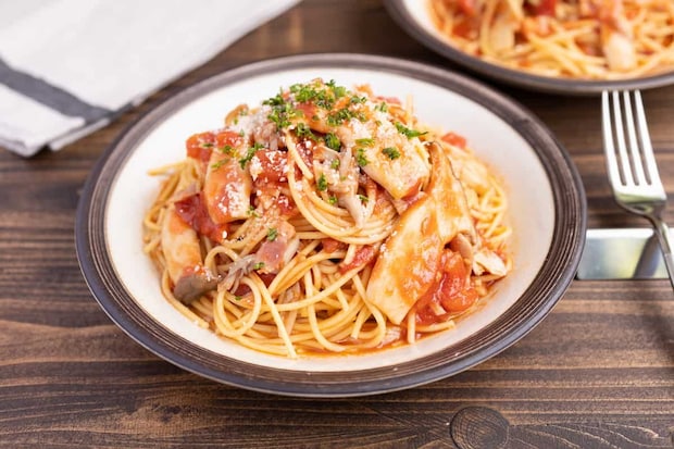 もあいかすみさん にんにく香るきのこのアラビアータ