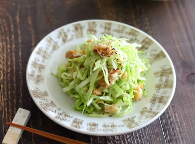 箸が止まらない！料理家・小春さんの「やみつきキャベツ」4選