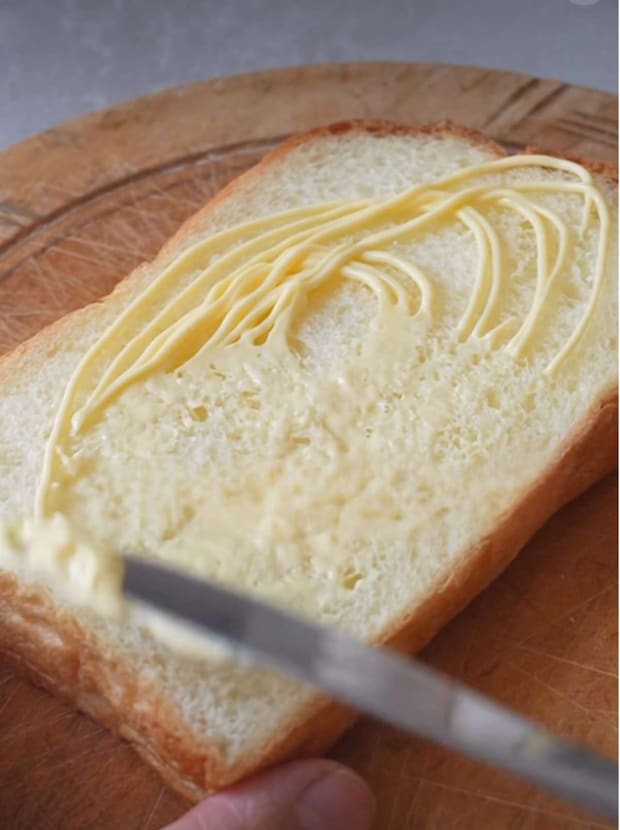 「ふわとろスクランブルエッグトースト」レシピ