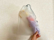 「TPU巾着」って？無印で話題の“水に強い”巾着が便利！