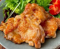 皮パリ中ジューシー！鶏もも肉で作る「絶品チキンステーキ」