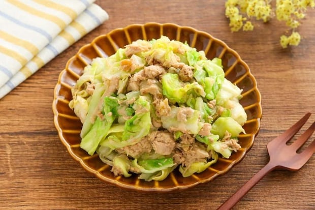 レンジで簡単♪「春キャベツとツナのごまマヨ和え」がやみつきのおいしさ！