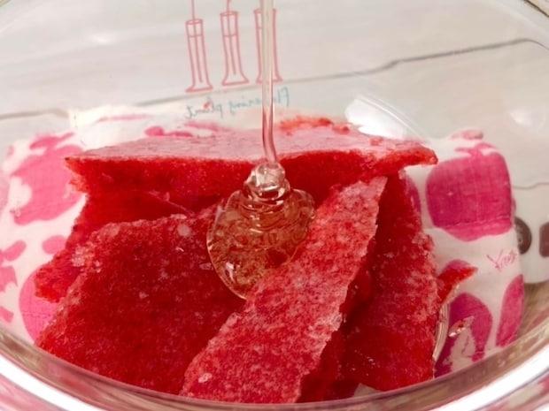 いちごのマシュマロ