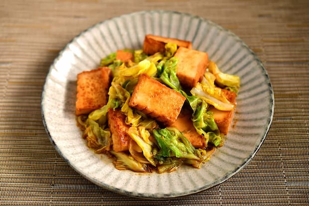 冷凍キャベツを使った炒め物