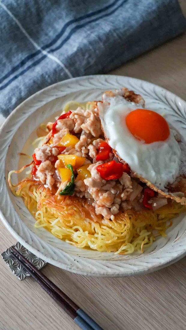 夏にぴったりガパオあんかけ焼きそば