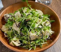 ちぎって和えるだけ♪味なじみ抜群の「ちぎり豆腐」レシピ