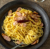 フライパンひとつで完成！濃厚やみつき「背徳のチーズパスタ」