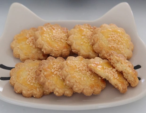 ついつい手が止まらない!混ぜて焼くだけ「やみつきチーズクッキー」