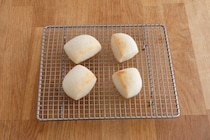ポリ袋で作る米粉パン♪吉永麻衣子さんの「切りっぱなしパン」レシピ