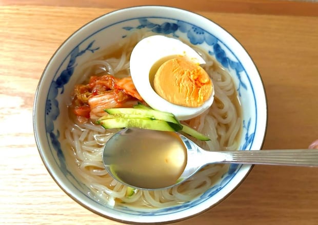 リピ確定!大人気の無印「盛岡冷麺」はスープと麺が驚きのおいしさ