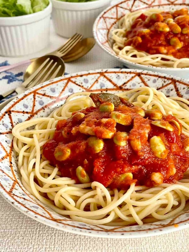 枝豆と鶏肉のトマト煮パスタ