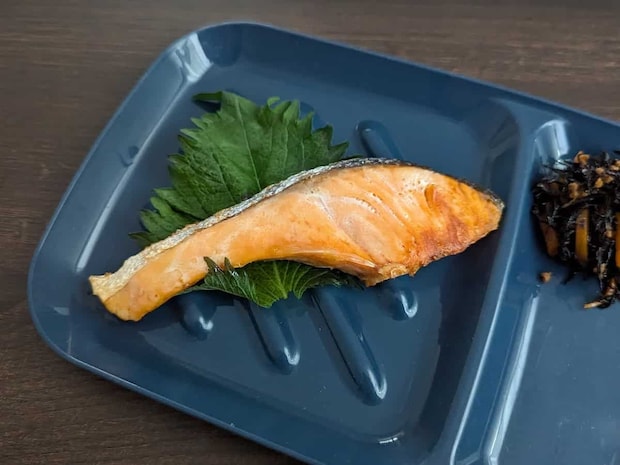セリア　食パン皿　使用例