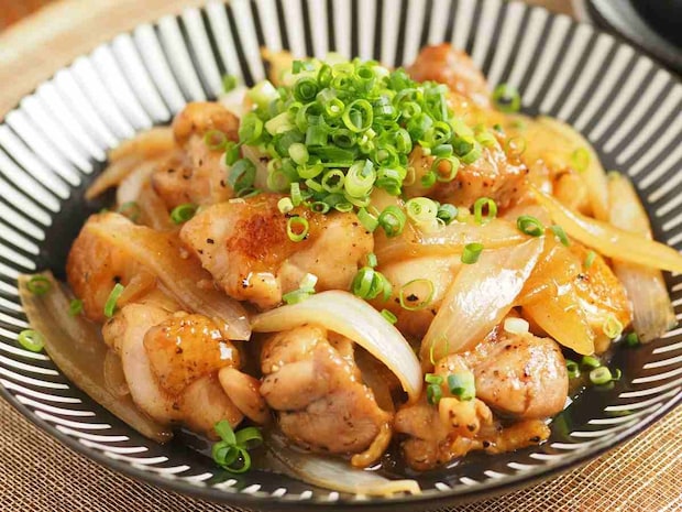 15分でご飯がすすむ!「鶏もも肉と玉ねぎの甘酢炒め」