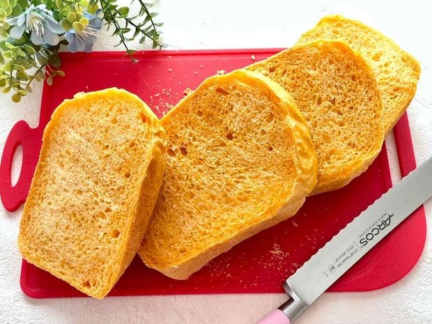 パプリカ食パン