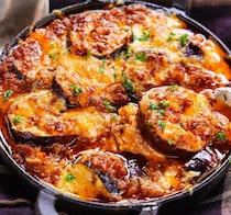 とろっとなすにチーズが合う！「なすのチーズ焼き」レシピ