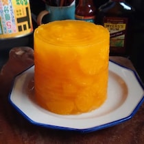 缶ごと固める！？しゃなママさんの「ジャンボゼリー」の作り方