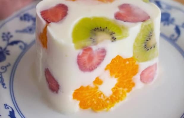 パックのまま作れる！ヨーグルトのひんやりスイーツ