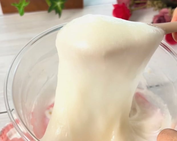のびるみたらし団子