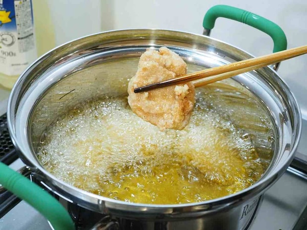 鶏もも肉と鶏むね肉の竜田揚げ