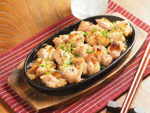 魚焼きグリルで簡単!こんがりジューシーな「鶏のうま塩焼き」