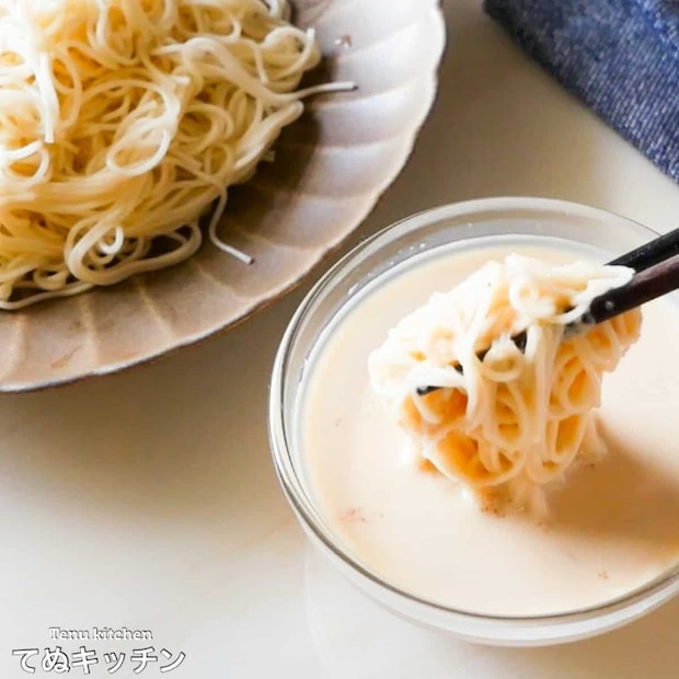てぬキッチンさん×そうめんつけだれアレンジ（混ぜるだけ）明太クリーム風そうめん