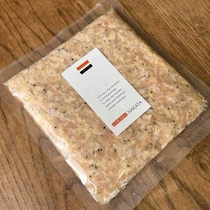 数トン売れる人気商品！鶏肉専門店の「つくねペースト」が冷凍ストックに最適